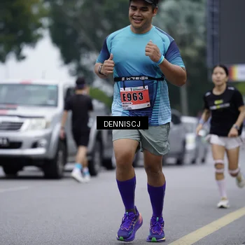 Runner Photo 8942637