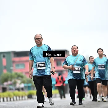 Runner Photo 8942641