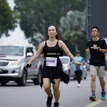 Runner Photo 8942927