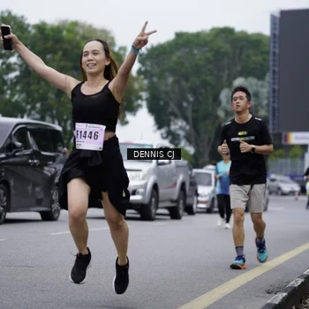 Runner Photo 8942985