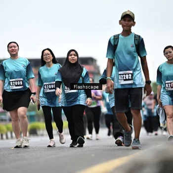 Runner Photo 8942998