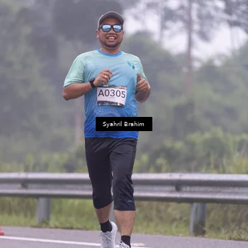 Runner Photo 8943025