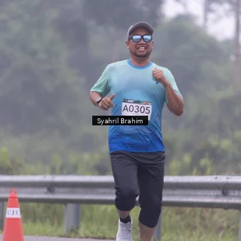 Runner Photo 8943030