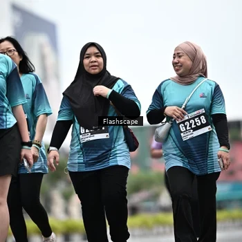 Runner Photo 8943052