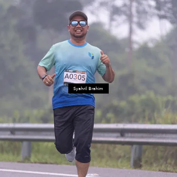 Runner Photo 8943063