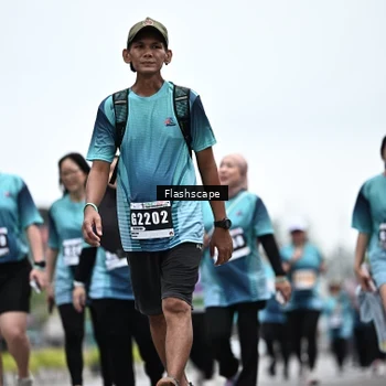 Runner Photo 8943109
