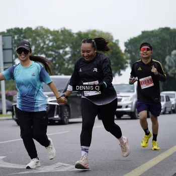 Runner Photo 8943141
