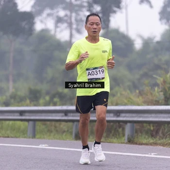 Runner Photo 8943145