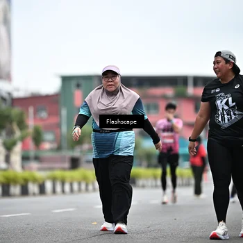 Runner Photo 8943161