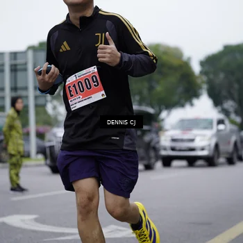 Runner Photo 8943163