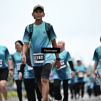 Runner Photo 8943173