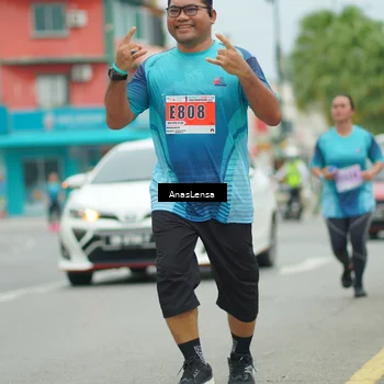 Runner Photo 8943207