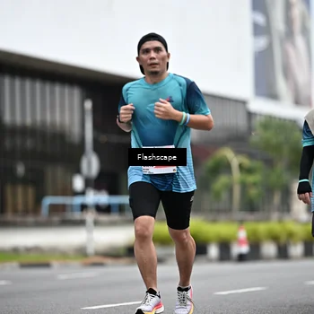 Runner Photo 8943318
