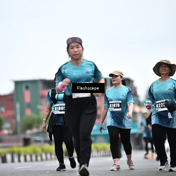 Runner Photo 8943320