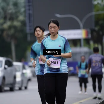 Runner Photo 8943327