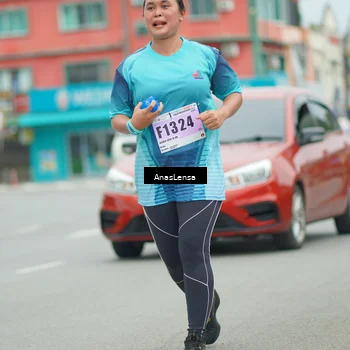 Runner Photo 8943358