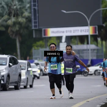 Runner Photo 8943381