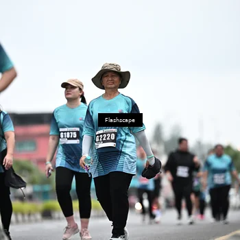 Runner Photo 8943384