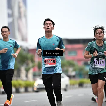 Runner Photo 8943414