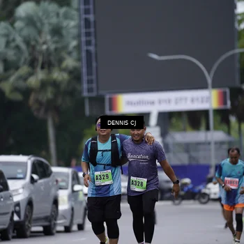 Runner Photo 8943448