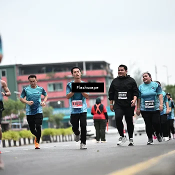 Runner Photo 8943467