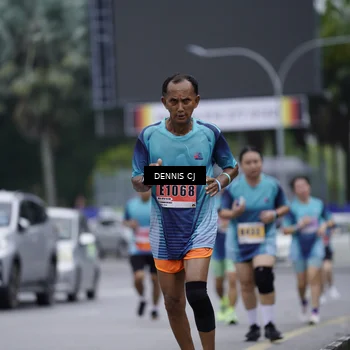Runner Photo 8943493