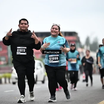 Runner Photo 8943527