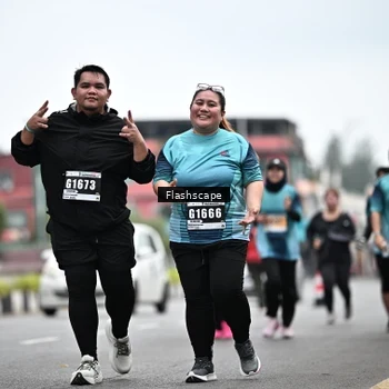 Runner Photo 8943534