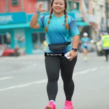 Runner Photo 8943561