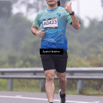 Runner Photo 8943572
