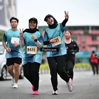 Runner Photo 8943580