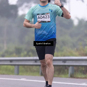 Runner Photo 8943585