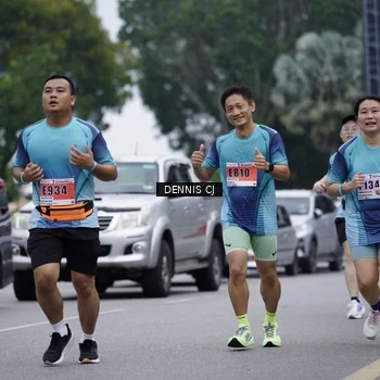 Runner Photo 8943601