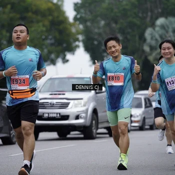 Runner Photo 8943619