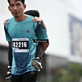 Runner Photo 8943707