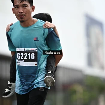 Runner Photo 8943715