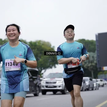 Runner Photo 8943719