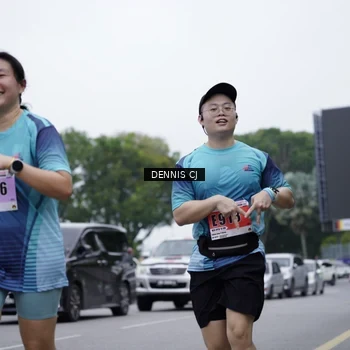 Runner Photo 8943720