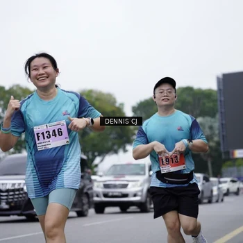 Runner Photo 8943723