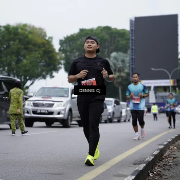 Runner Photo 8943781