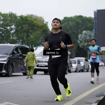 Runner Photo 8943813