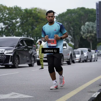 Runner Photo 8943858