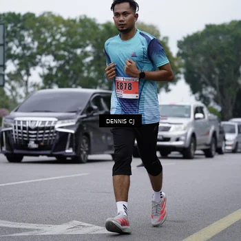 Runner Photo 8943880