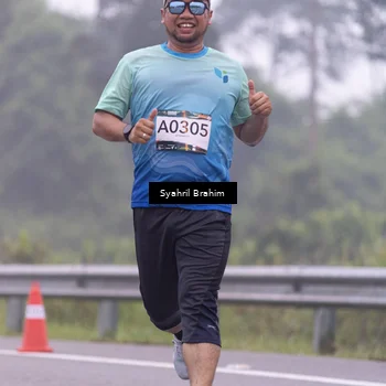 Runner Photo 8943884