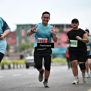 Runner Photo 8943891