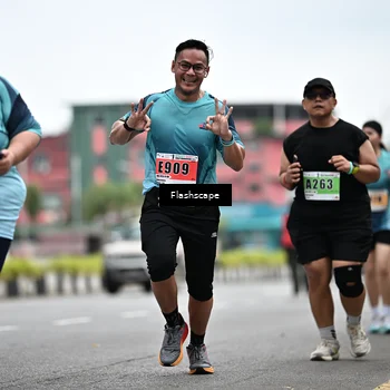 Runner Photo 8943903