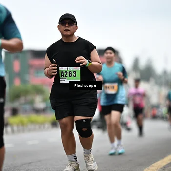 Runner Photo 8943908