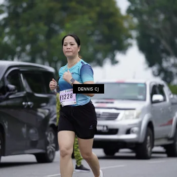 Runner Photo 8943936