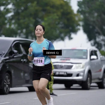 Runner Photo 8943953