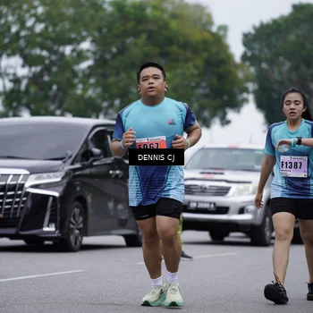 Runner Photo 8943983